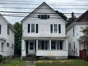 Building Photo - 629 Cottage St