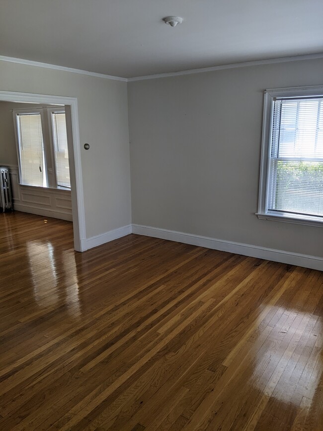 Living room with oak fllors - 145 School St