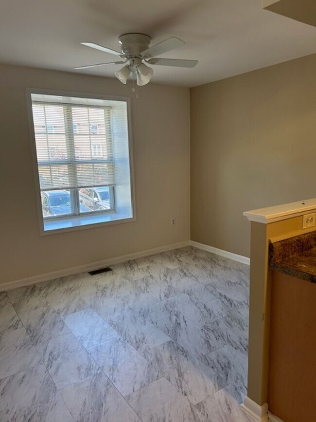 Foto del edificio - 1107 Soho Ct