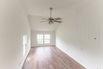 Building Photo - 1314 Marlboro Ave