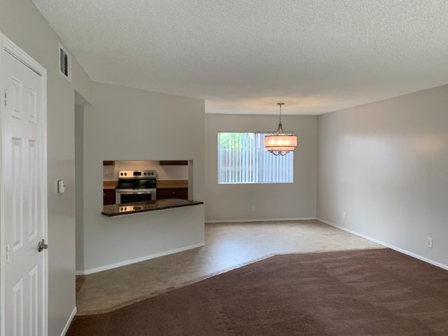 Photo - 25863 Pacific St Apartment