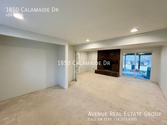 Building Photo - Style and practicality