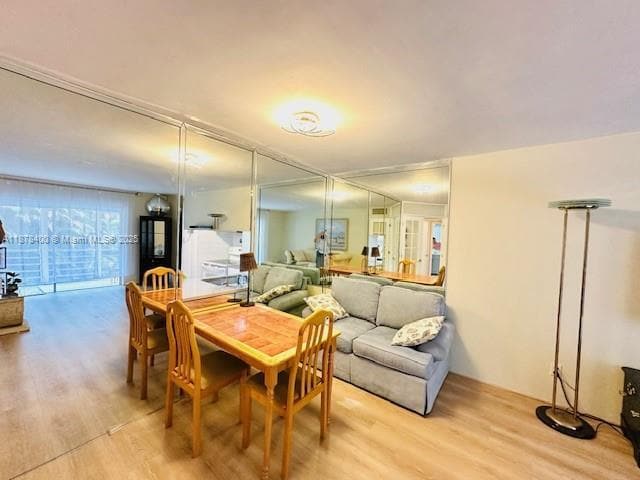 Building Photo - 500 NE 14th Ave