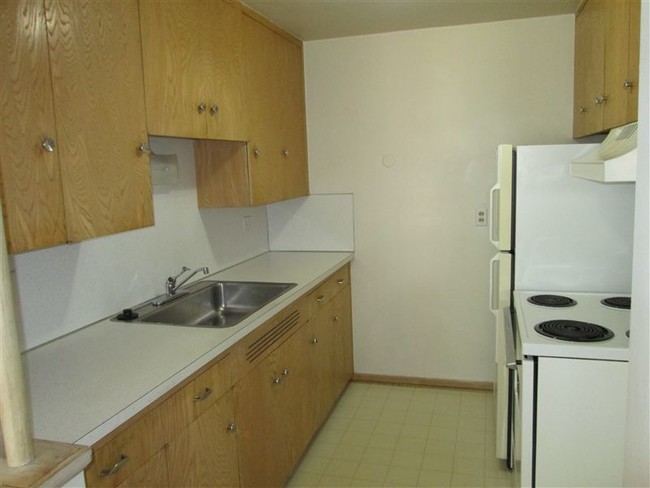 Foto del edificio - 20811 Littlestone Rd