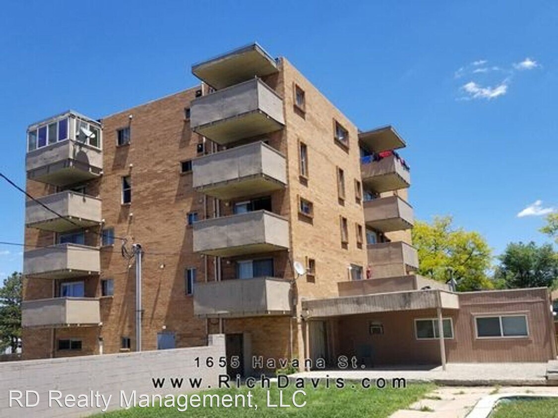 1655 Havana St Aurora Co 80010 House For Rent In Aurora Co Apartments Com