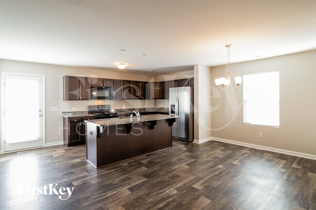 Foto del edificio - 143 Rockingham Way