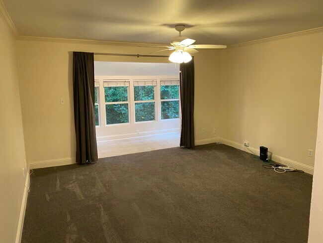 Foto del edificio - 5151 Roswell Rd