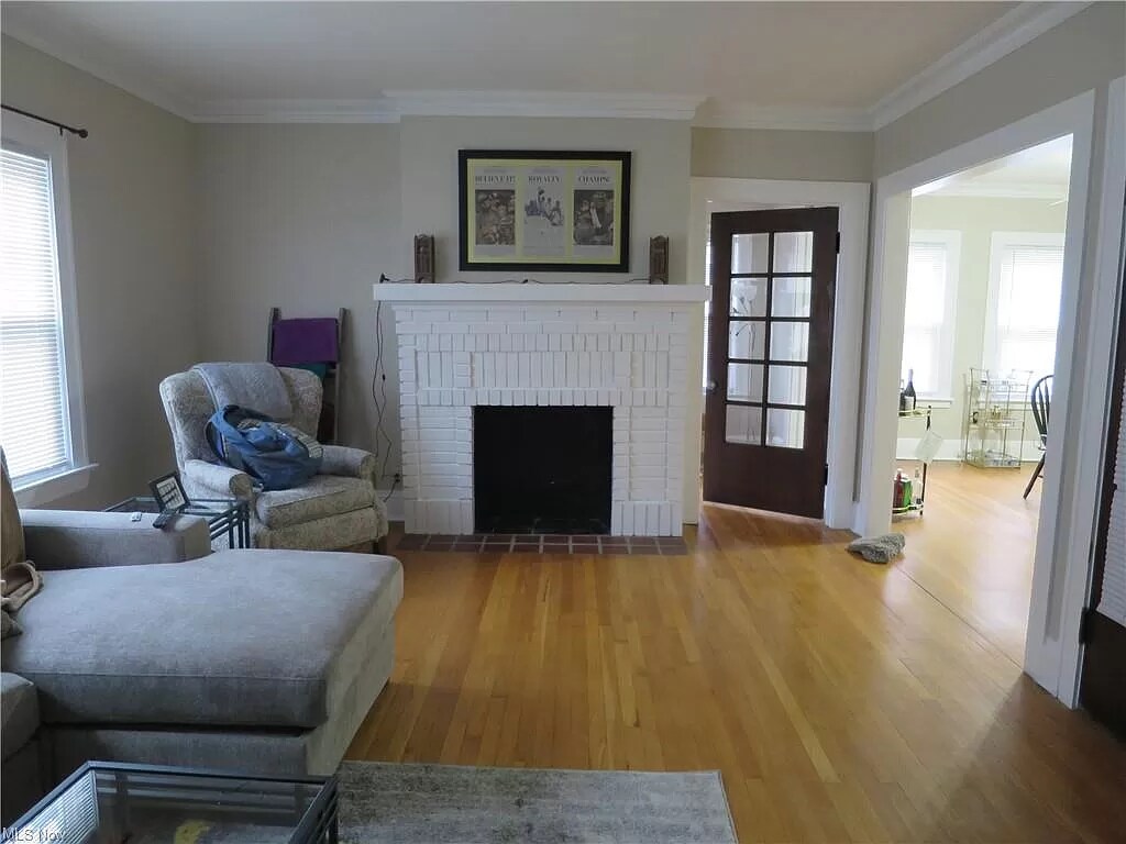 Primary Photo - 2127 Coventry Rd