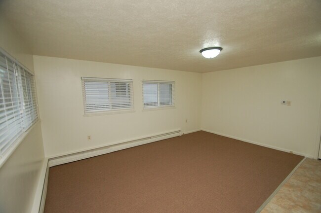 Foto del edificio - 1323-C S 9th Street