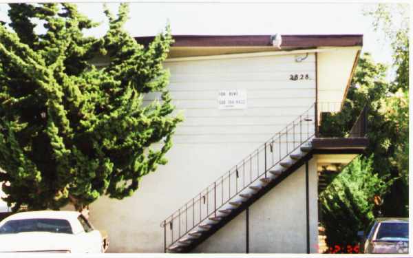 Foto del edificio - 2828 22nd Ave