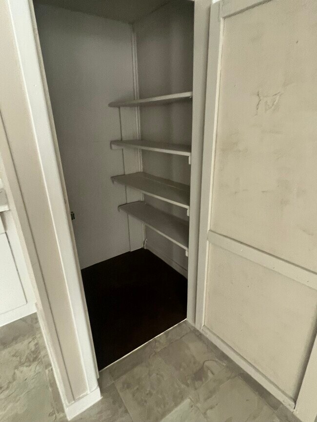 Foto del edificio - 255 Allen St