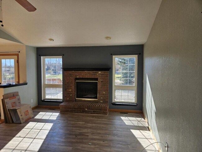 Photo - 2664 Serena Dr House