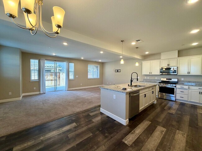 Building Photo - 1860 Sea Horse Rd