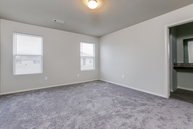 Foto del edificio - 4-Bedroom Brick Home in North Little Rock, AR