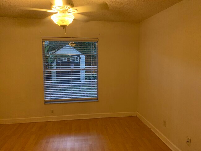 Master Bedroom - 13004 Purdue Pl