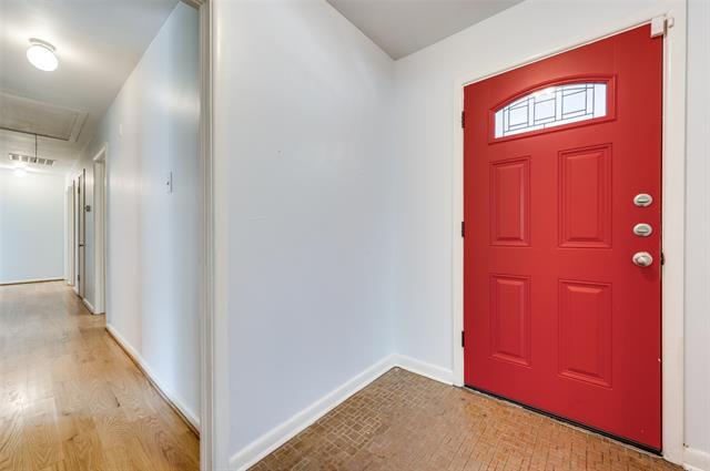 Foto del edificio - 659 Bizerte Ave