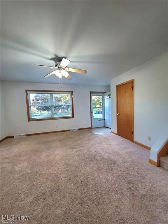 Building Photo - 2448 Twin Lakes Dr