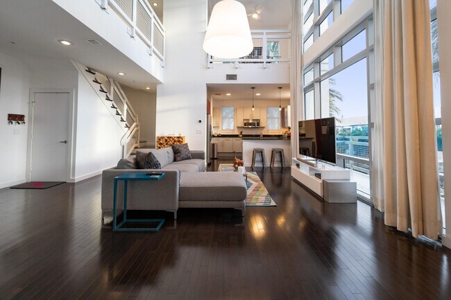 Foto del edificio - 335 SE 6th Ave