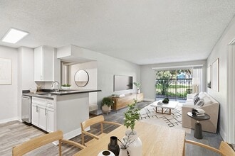 Building Photo - Madison Park
