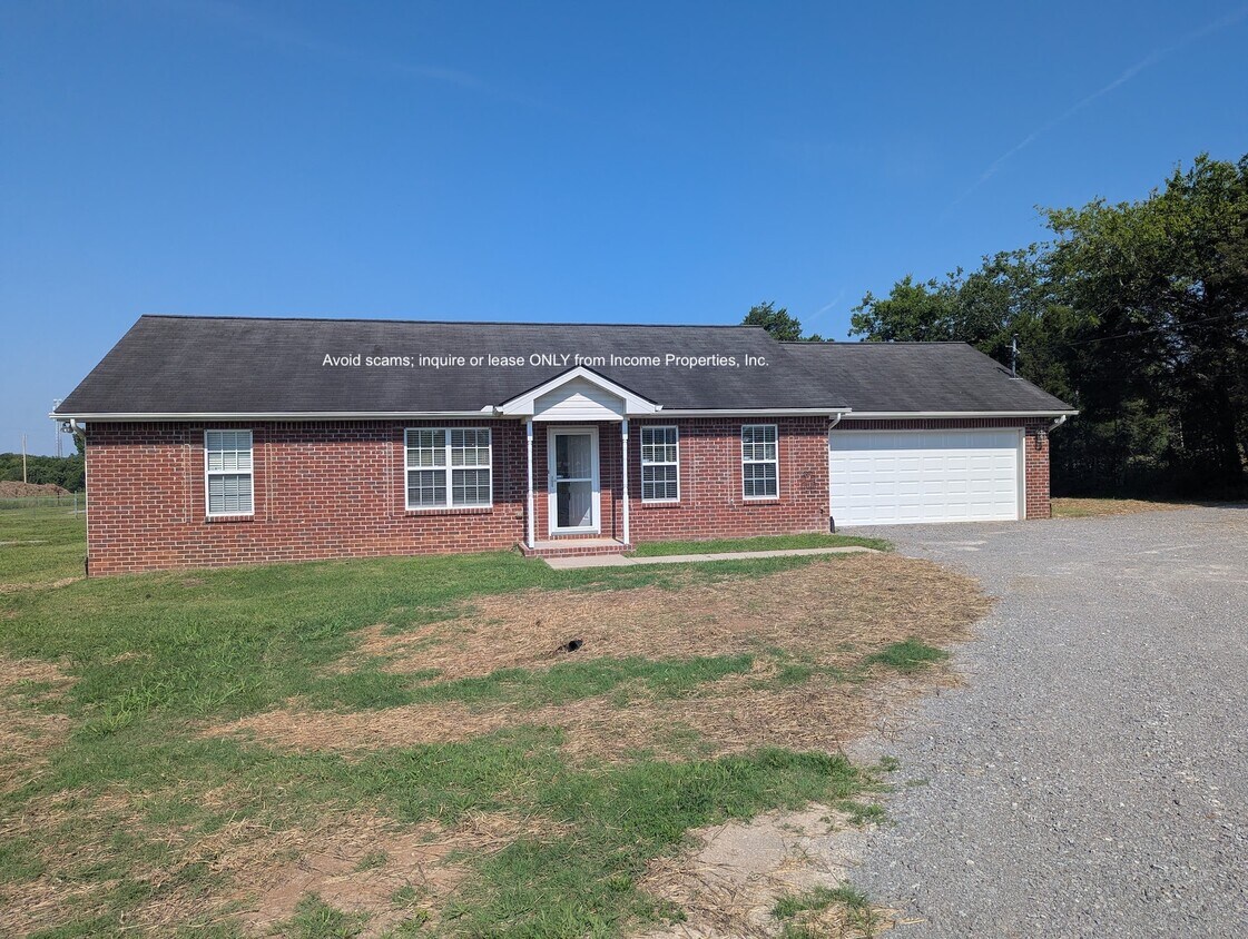 Primary Photo - 5990 Murfreesboro Rd