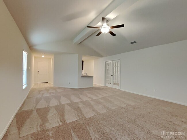 Building Photo - 23020 Shakespeare Dr