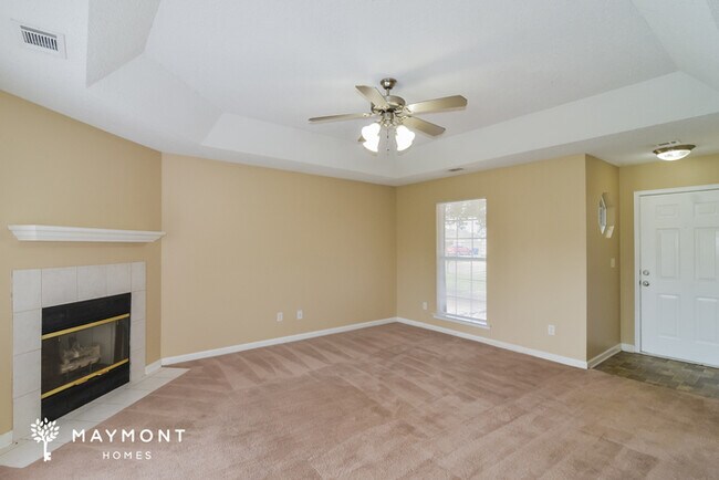 Building Photo - 352 Cotton Lakes Boulevard