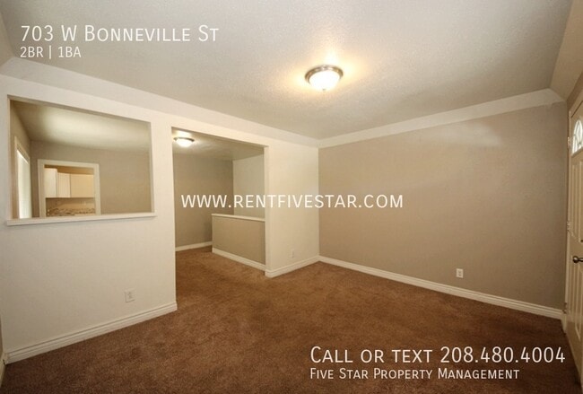 Building Photo - 703 W Bonneville St