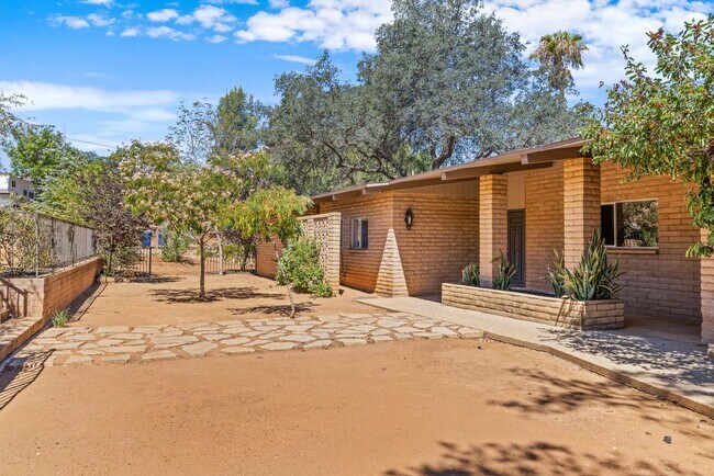 Foto del edificio - 1448 Terracita Ln