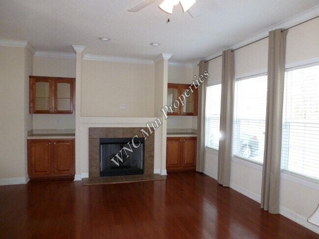 Foto del edificio - 121 Ladson Spring Trail