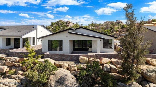 Foto del edificio - 1328 Rockwood Dr