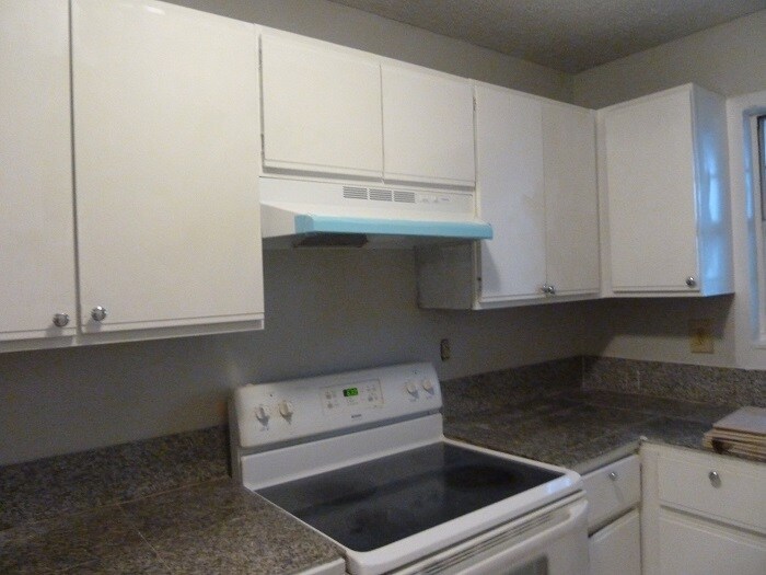 Foto principal - 1955 Indian Trail Lilburn Rd NW
