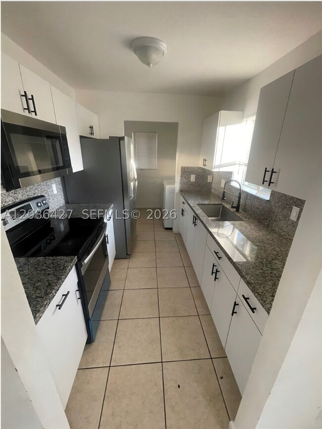 Building Photo - 2150 NW 65th St