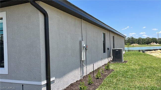 Building Photo - 10859 Timber Creek Dr