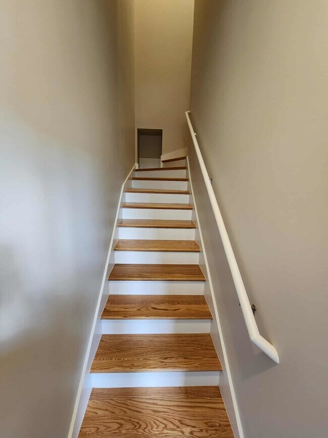 Foto del edificio - 6321 S Eberhart Ave