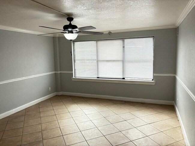 Foto del edificio - 311 W Ashley St