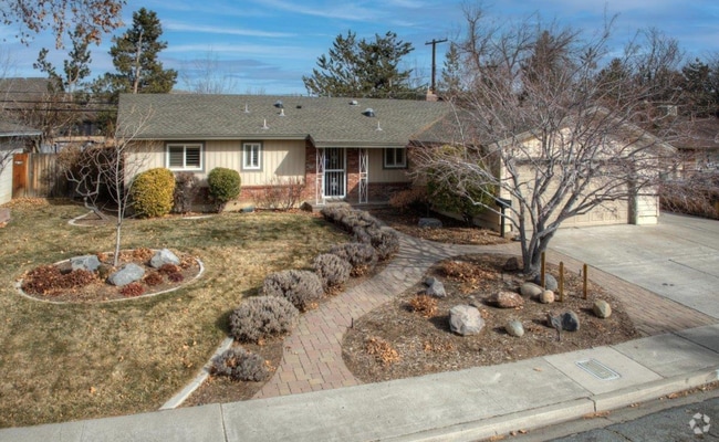 Building Photo - 900 Arleen Way