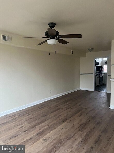 Foto del edificio - 59 Galveston Pl SW