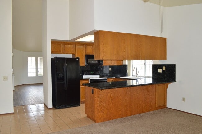 Building Photo - 3 Bedroom, 2 Bathroom, 2 Car Attached Garage