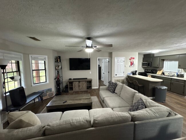 Photo - 3 Co Rd 2017 House