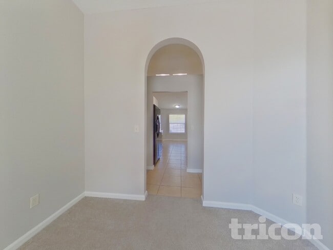 Building Photo - 522 Jimbay Dr