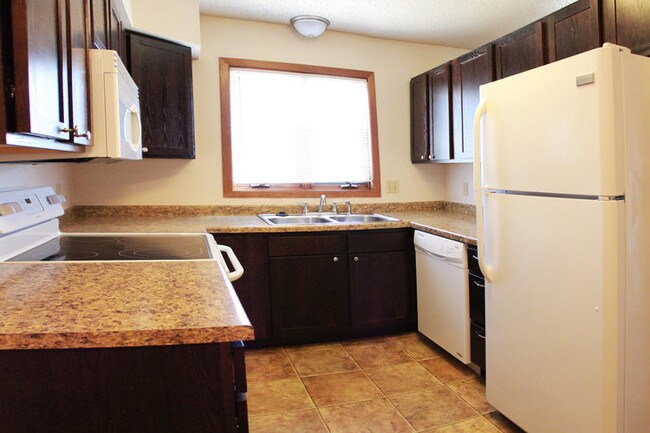Apartamentos renovados - Westridge Apartments - Located just a few blocks from the MSU campus!