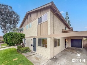 Building Photo - 7888 Camino Tranquilo