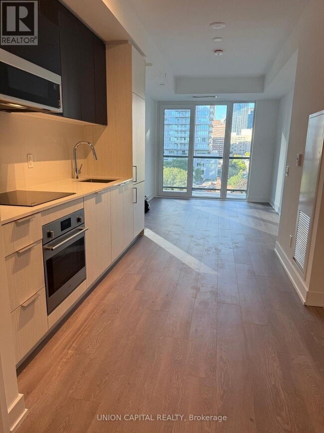 Photo du bâtiment - 308 Jarvis St