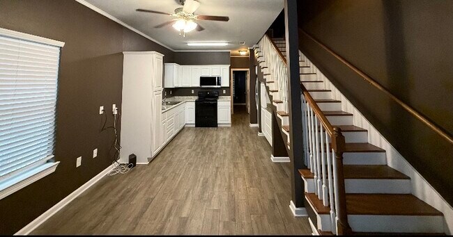 Foto del edificio - 5280 Peerless St