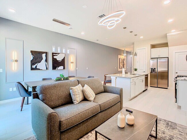 Foto del edificio - 7516 Sunflower Dr