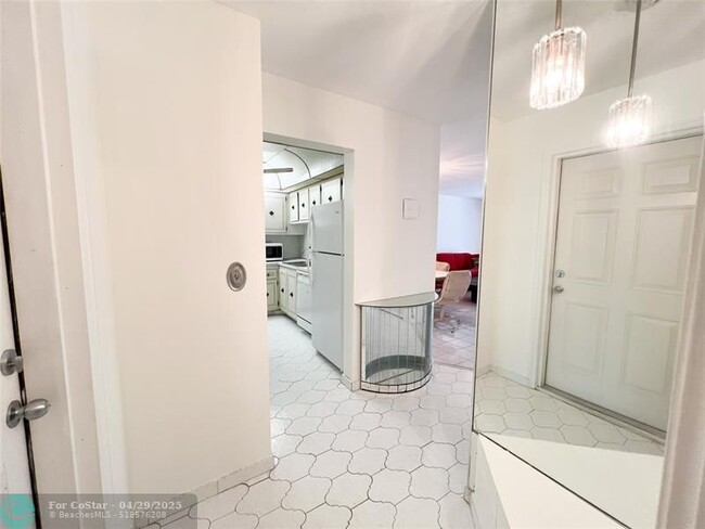Foto del edificio - 1445 Atlantic Shores Blvd