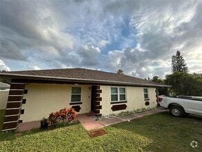 Building Photo - 212 Mississippi Woods Ln