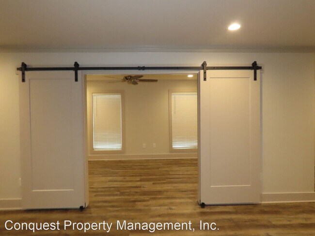 Building Photo - 4 br, 2 bath House - 609 Top Hill Dr