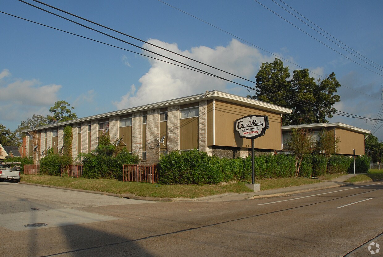 Gale Winds Apartments in Houston, TX