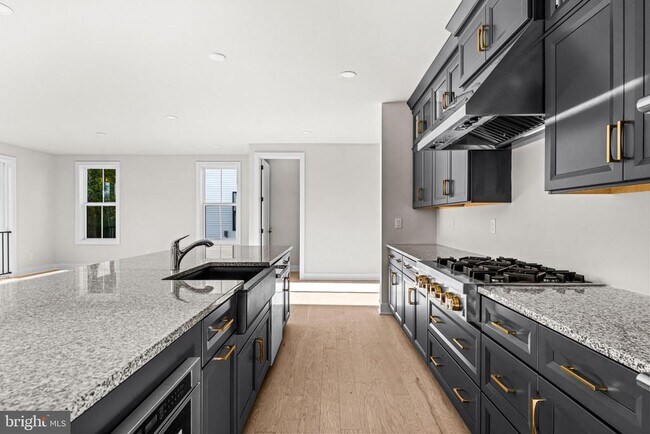 Foto del edificio - 133 Alroy Rd